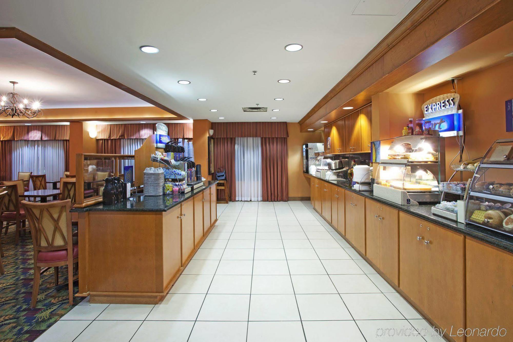 Holiday Inn Express Pascagoula-Moss Point By Ihg Buitenkant foto